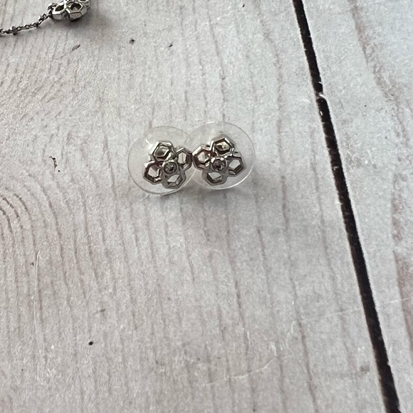 Kendra Scott Rue Earring Studs and Necklace Set Kendra Scott Bundle Silver Women - Picture 5 of 5